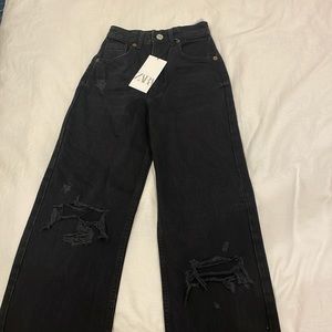 Zara Wide Leg Black Ripped jeans